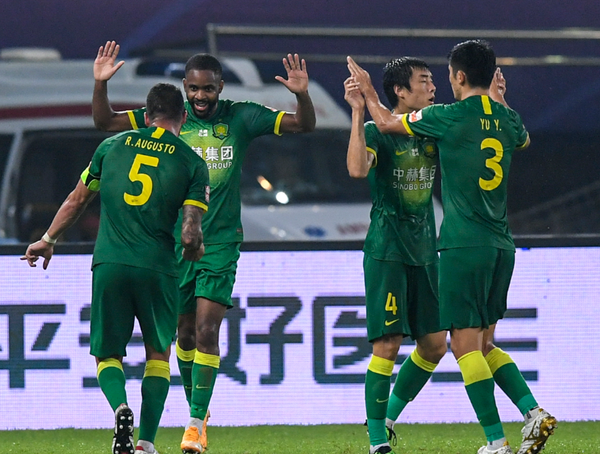 包含葡超赛后再迎强敌，广州队回应争议，主帅态度：目标明确，球队文化再被提及的词条